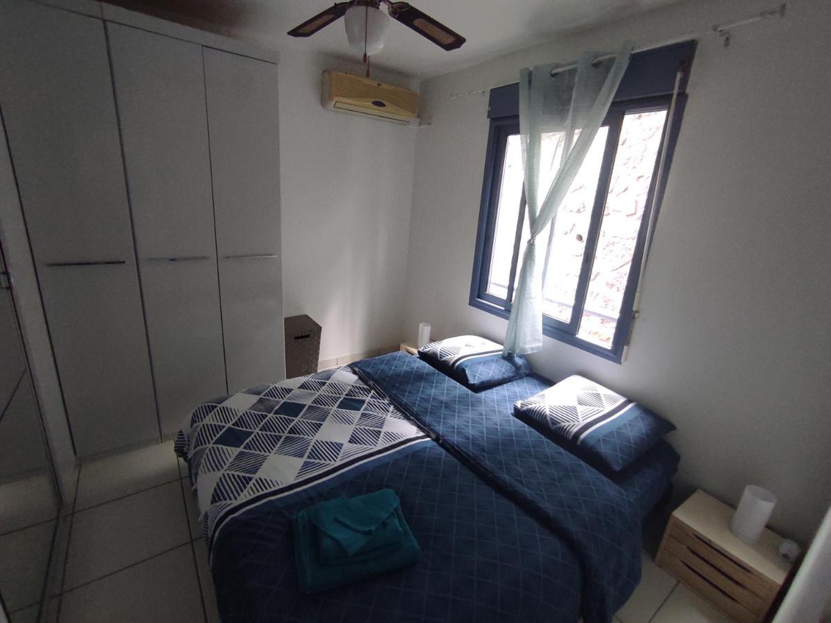Charmant Appt Proche De Toutes Commodites La Possession Exterior foto